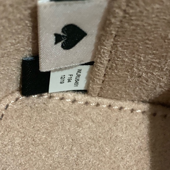 Kate Spade Black Textured Travel Jewelry Case with Gold Details - Picture 4 of 9